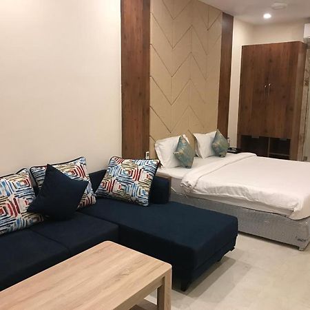 Hotel Hari Vilaas Varanasi Exteriör bild