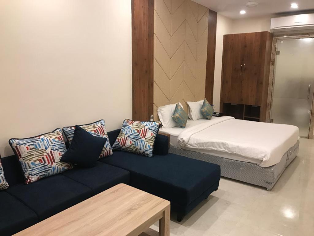 Hotel Hari Vilaas Varanasi Exteriör bild